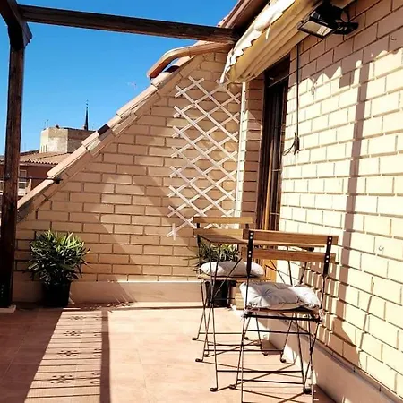 Atico Centrico Con Terraza Y Garaje Apartman