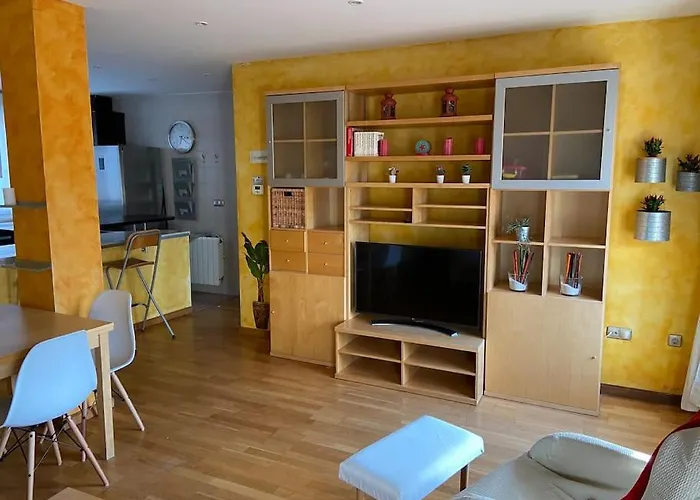 Atico Centrico Con Terraza Y Garaje Benavente